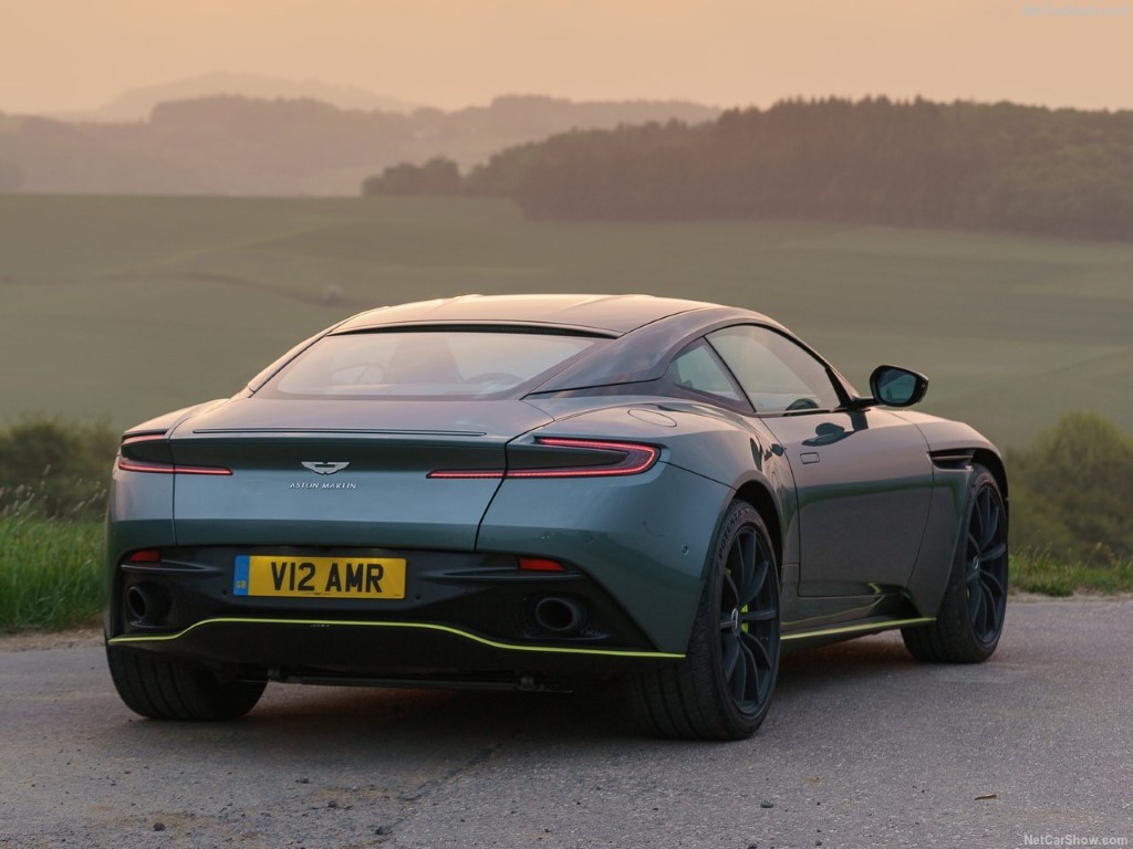 Aston Martin DB11 5.2 V12 AMR